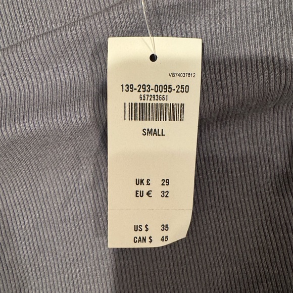 Abercrombie & Fitch Long Sleeve Top - Picture 4 of 7